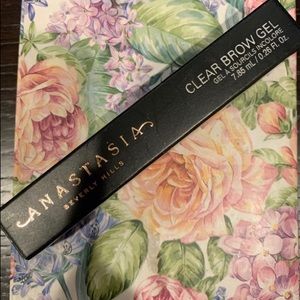Anastasia clear brow gel